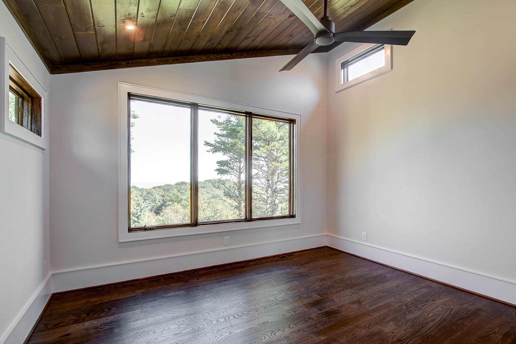 VV2 Eagles Nest, Banner Elk, NC